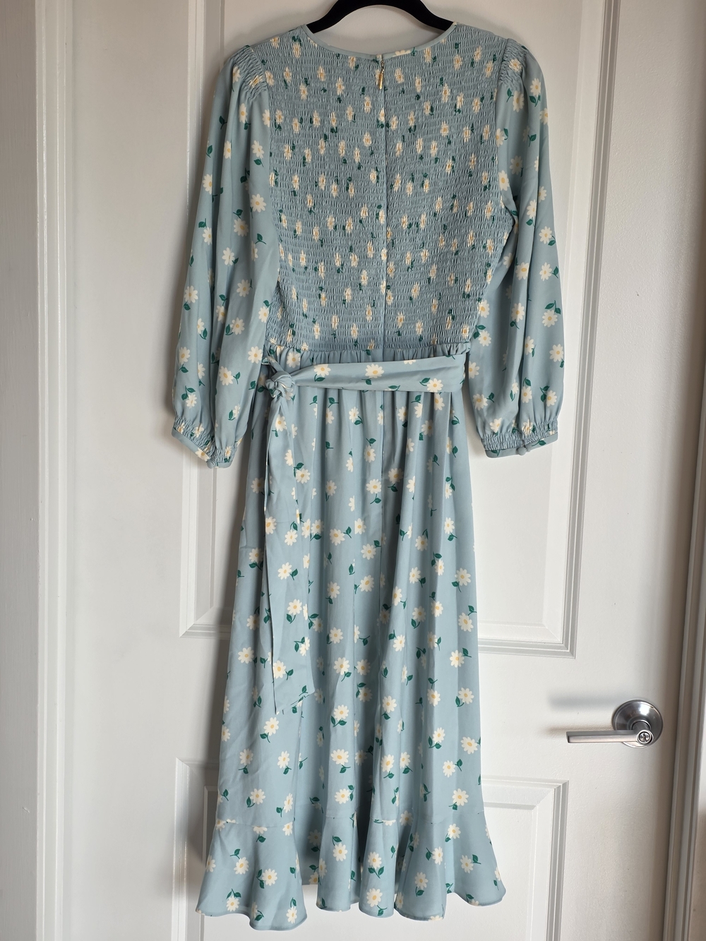 kate spade new york Dancing Aster Smocked Dress Sz. Light Blue Floral Midi Dress - Picture 3 of 6